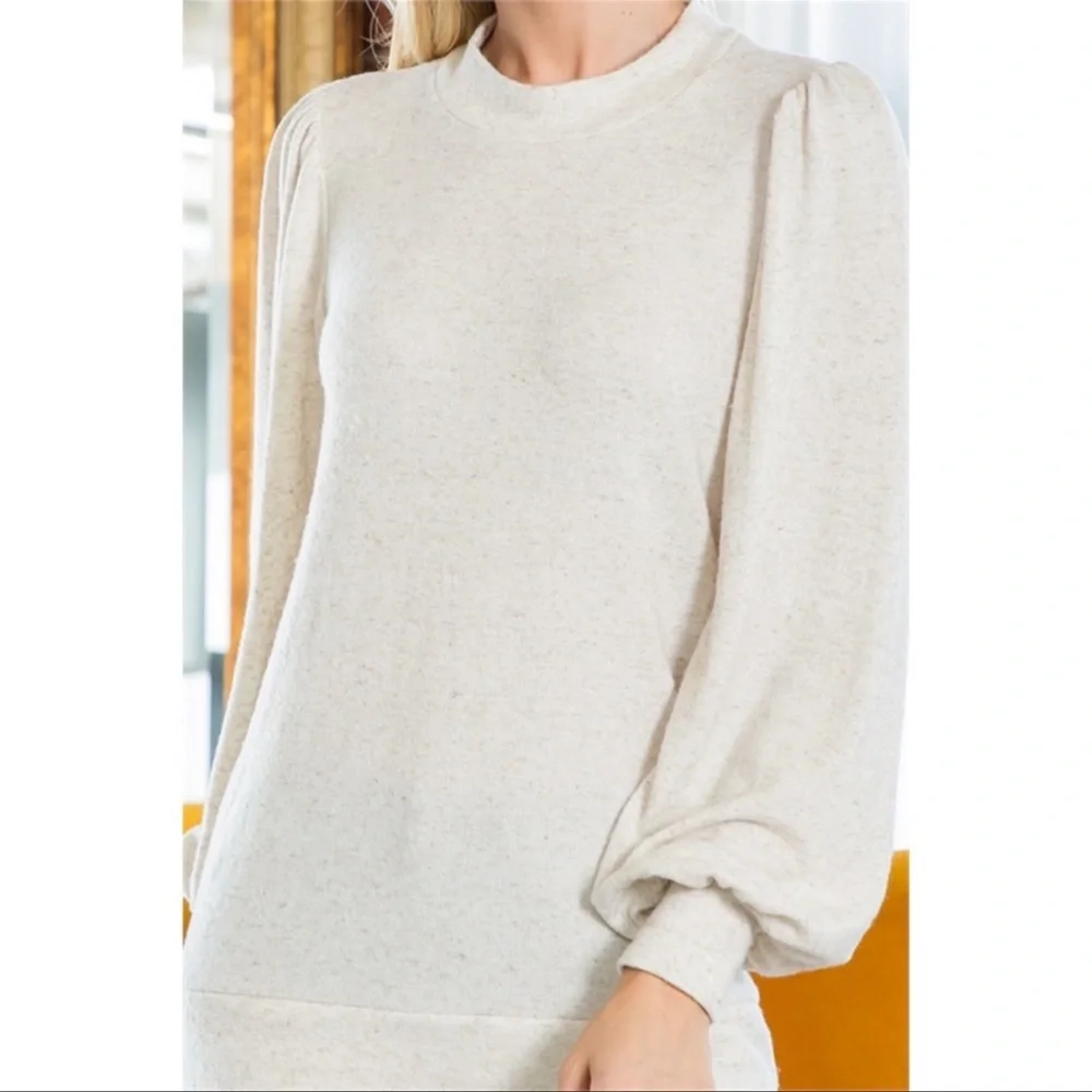 NEW- Crew Neck Puff Sleeve Top, Color: Oatmeal/Flax, Size: XL - Picture 5 of 16